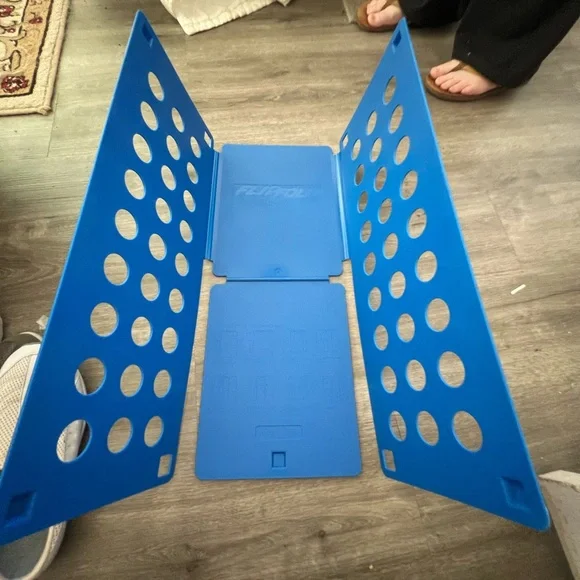 Blue FlipFold Laundry Folder - Picture 5 of 11